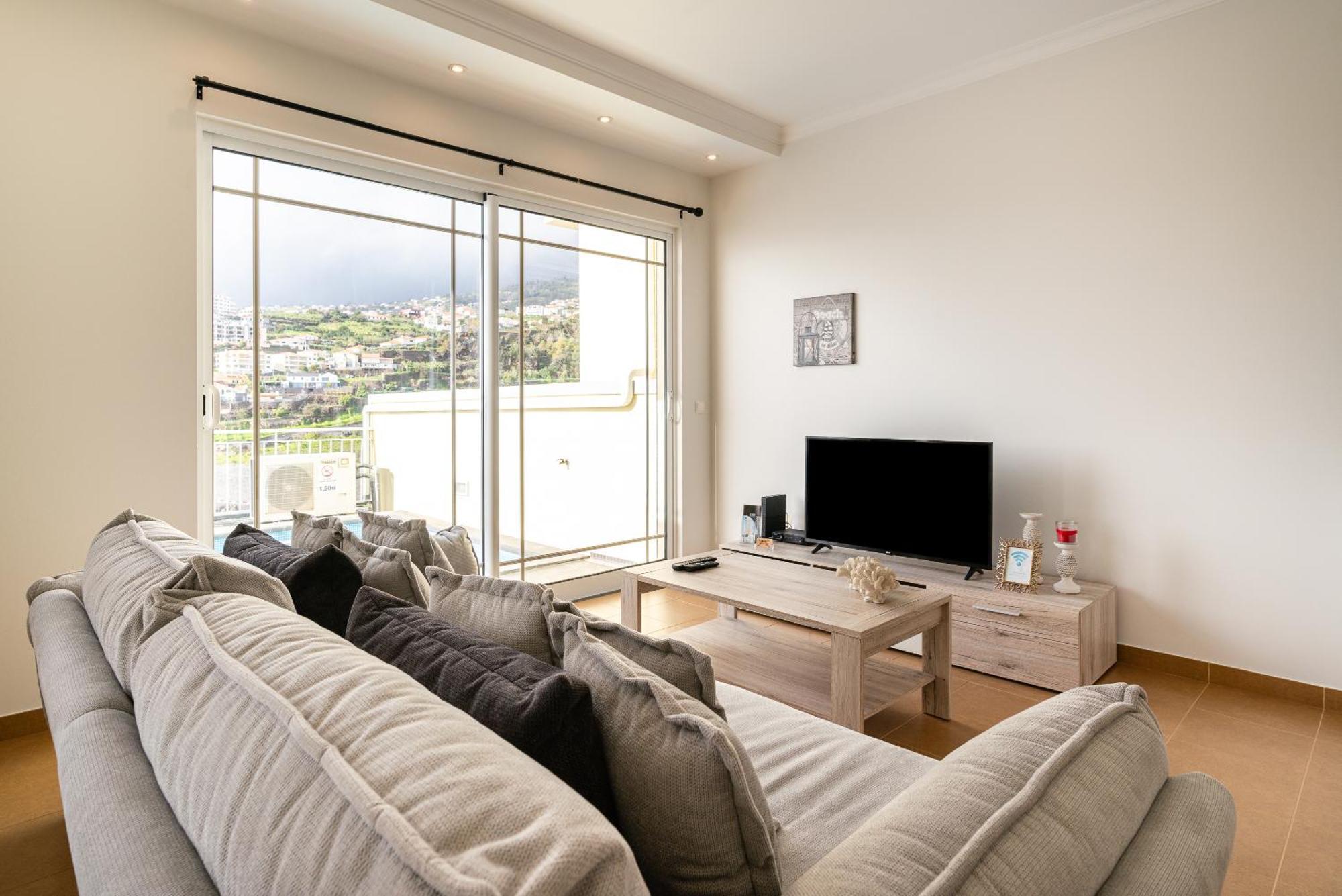 Casa Agrela By Rent2U, Lda Villa Calheta  Exterior foto
